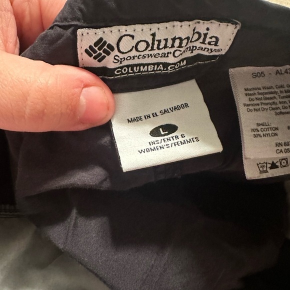 Columbia women’s black nylon shorts - size large‎ - Picture 4 of 4